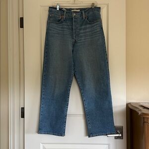 Levi’s Ribcage Straight Ankle Blue Denim Jeans